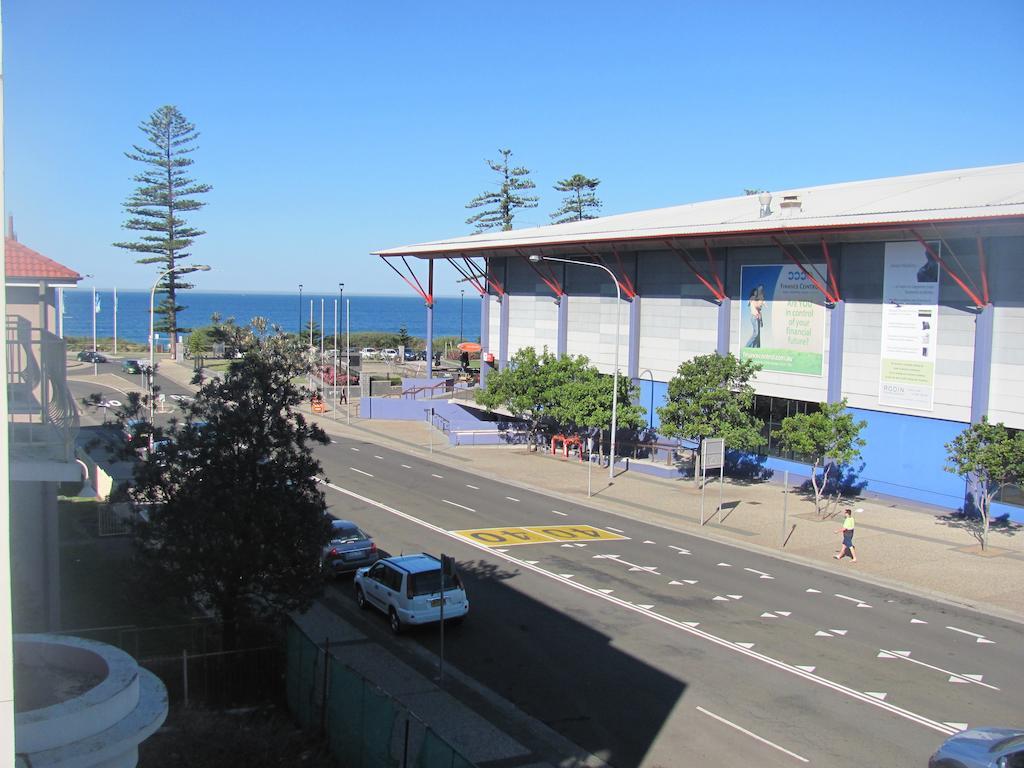 City Beach Motel Wollongong Zewnętrze zdjęcie