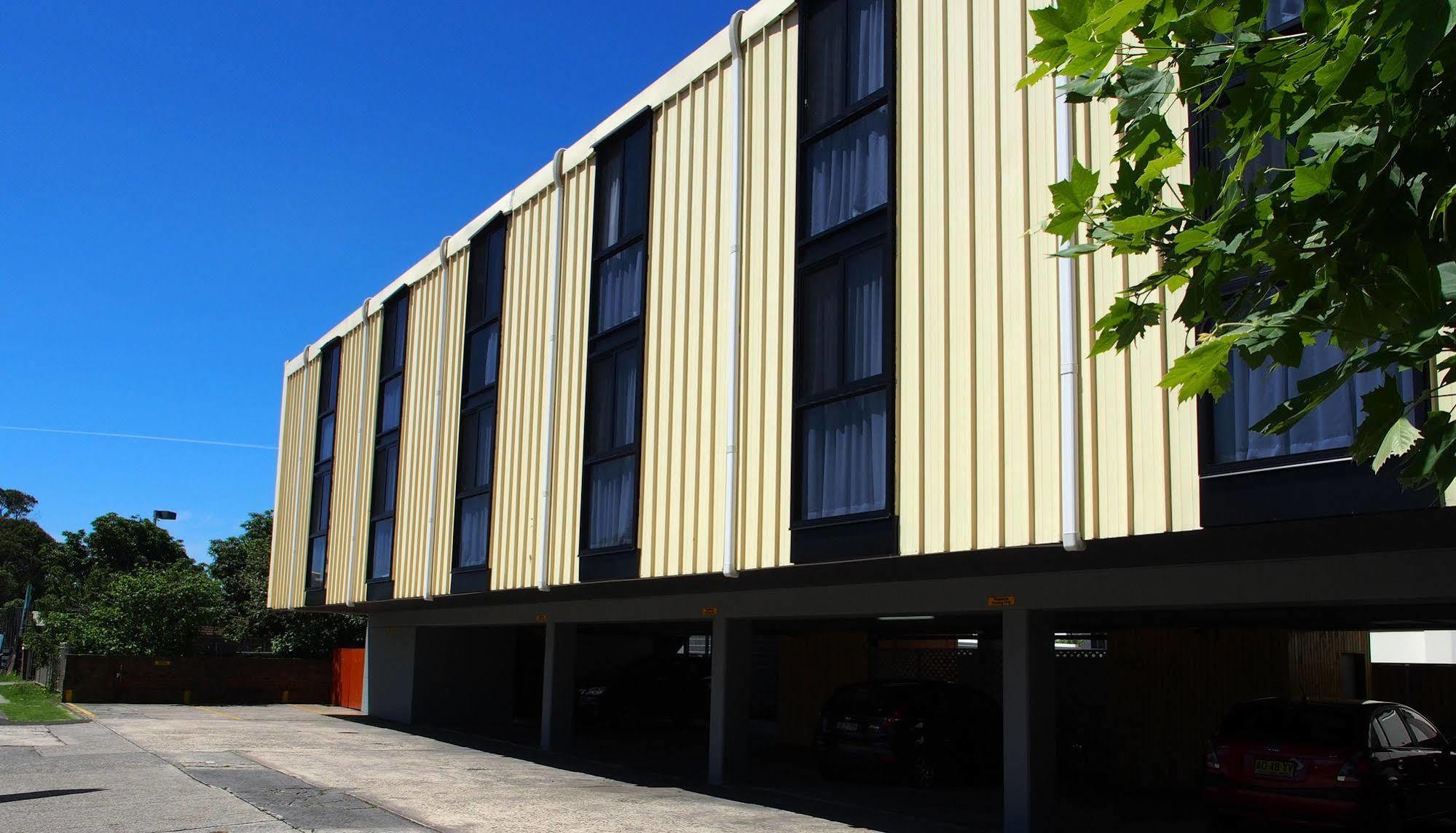 City Beach Motel Wollongong Zewnętrze zdjęcie